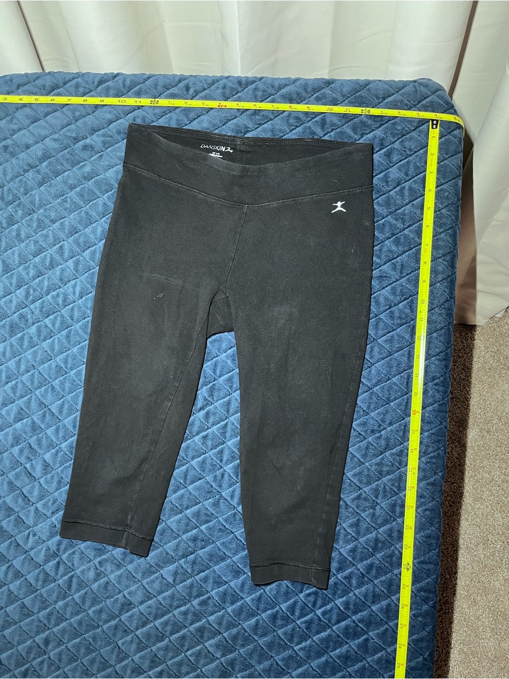 Danskin Black Cropped Athletic Leggings